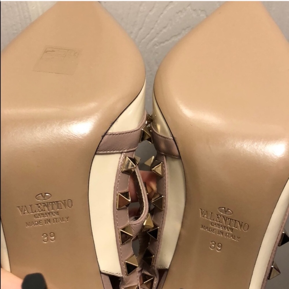 Valentino light ivory rock studs - Picture 4 of 4